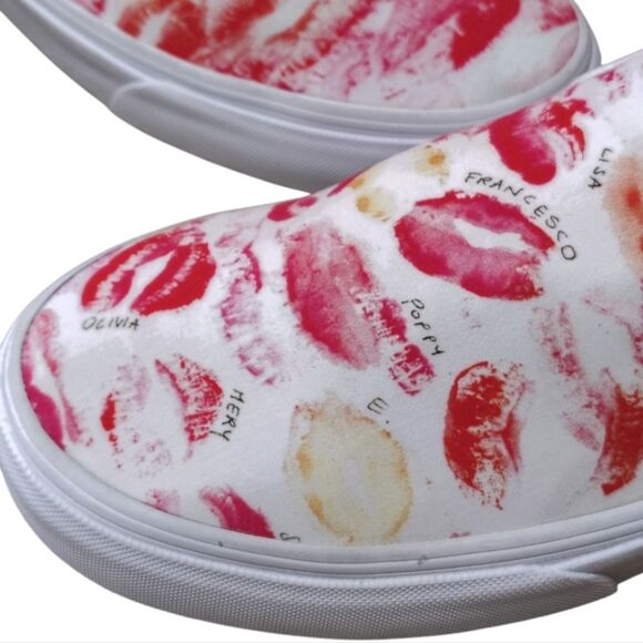 NWT Sara Lorusso Gallery Vans Pride Classic Slip Ons Kiss Lips Size 12 main image 7